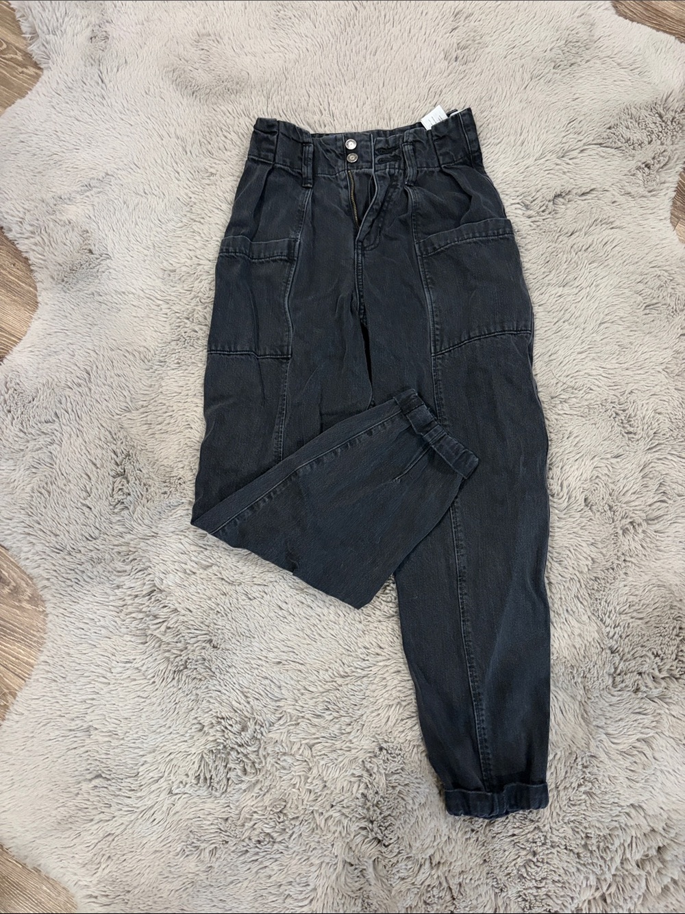 Hollister High-Rise Balloon Jean Black Ankle Jeans Waist 24
